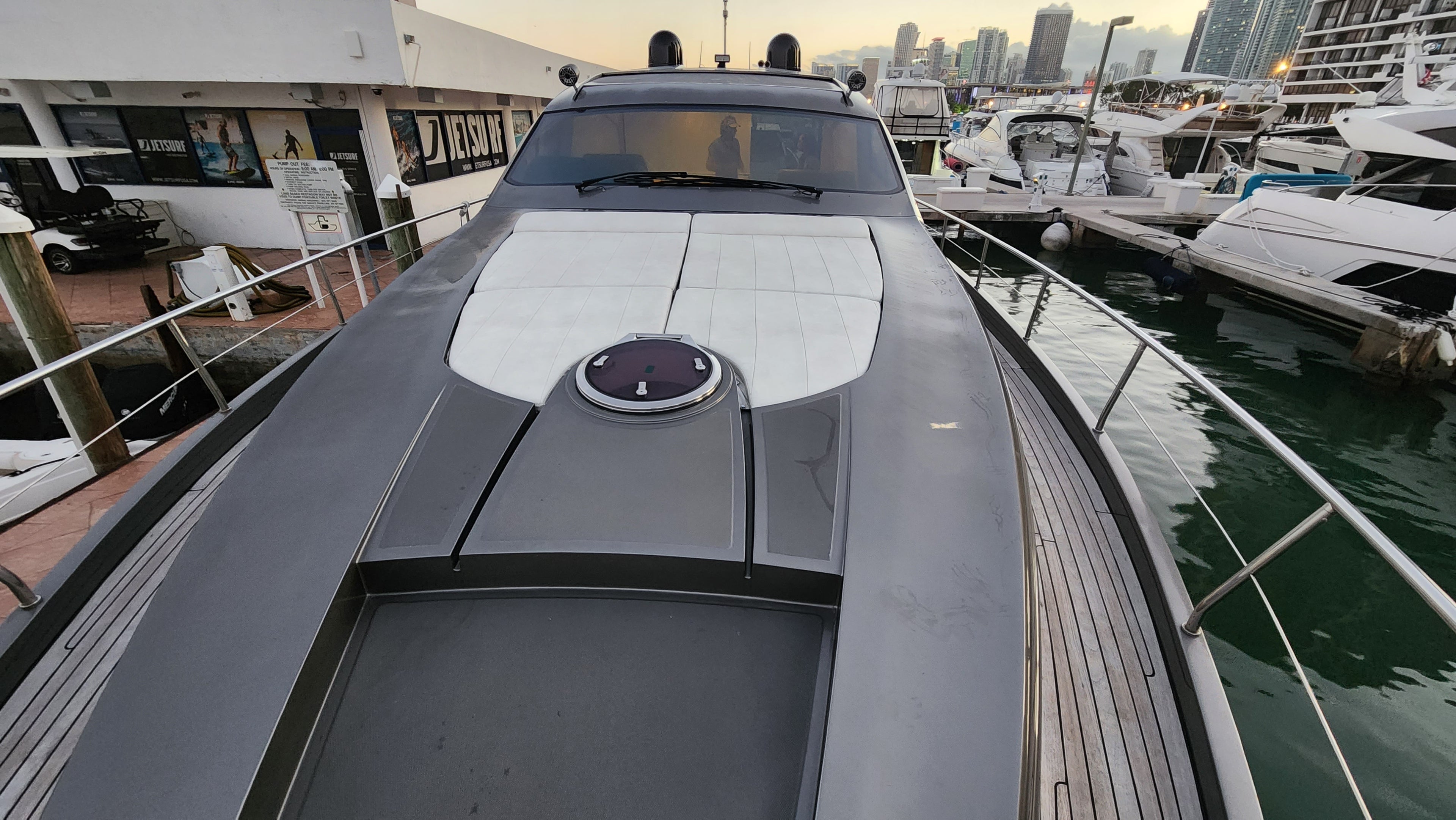 75ft - ULTRA LUXURY PACKAGE