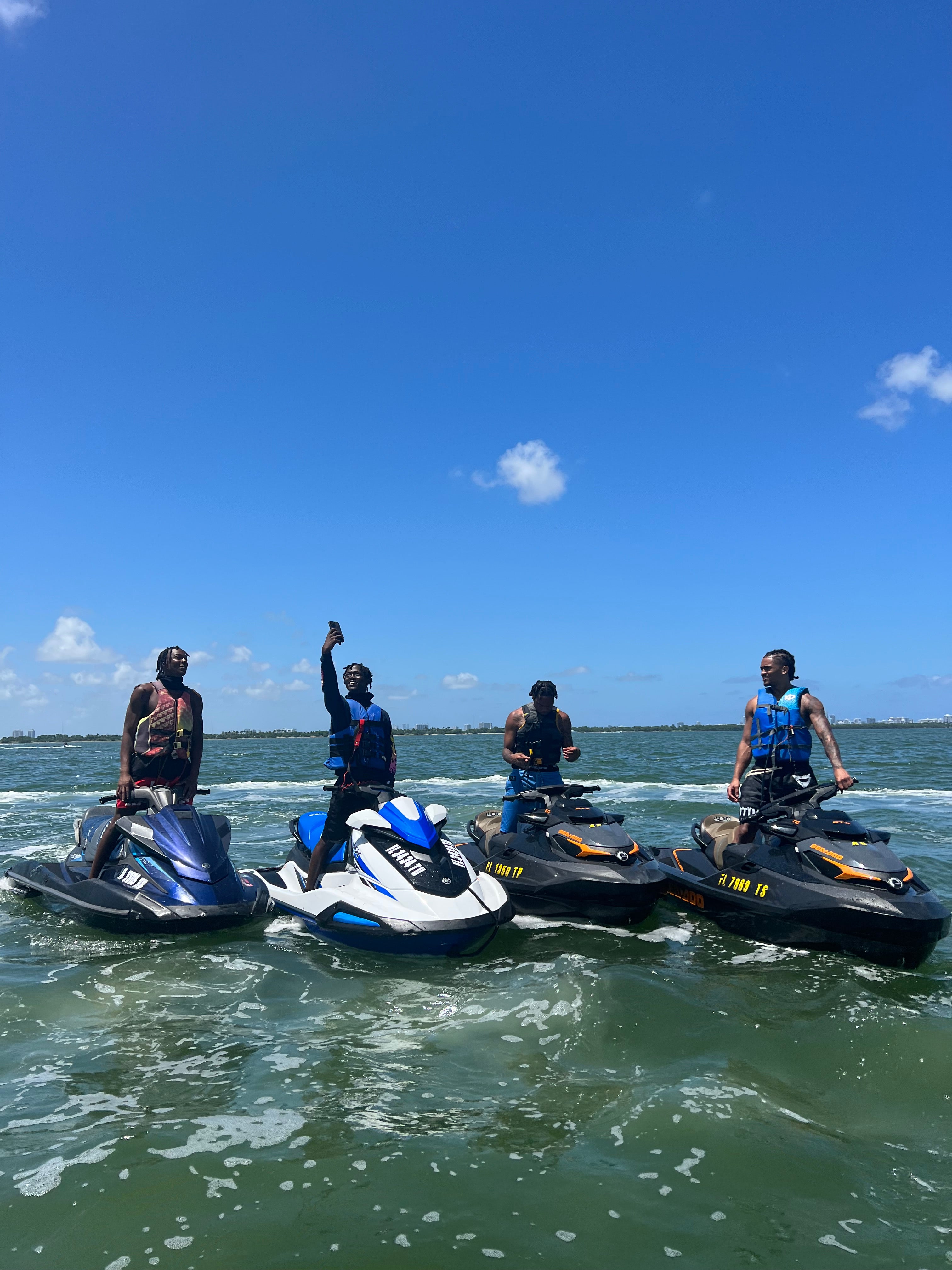 Jet ski rental - Single rider (1 hour)