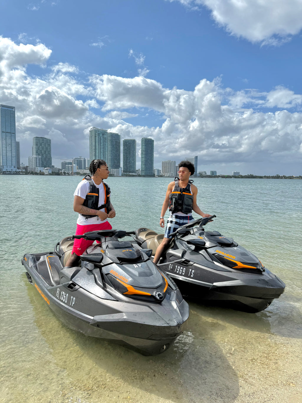Jet ski rental - Single rider (1 hour)
