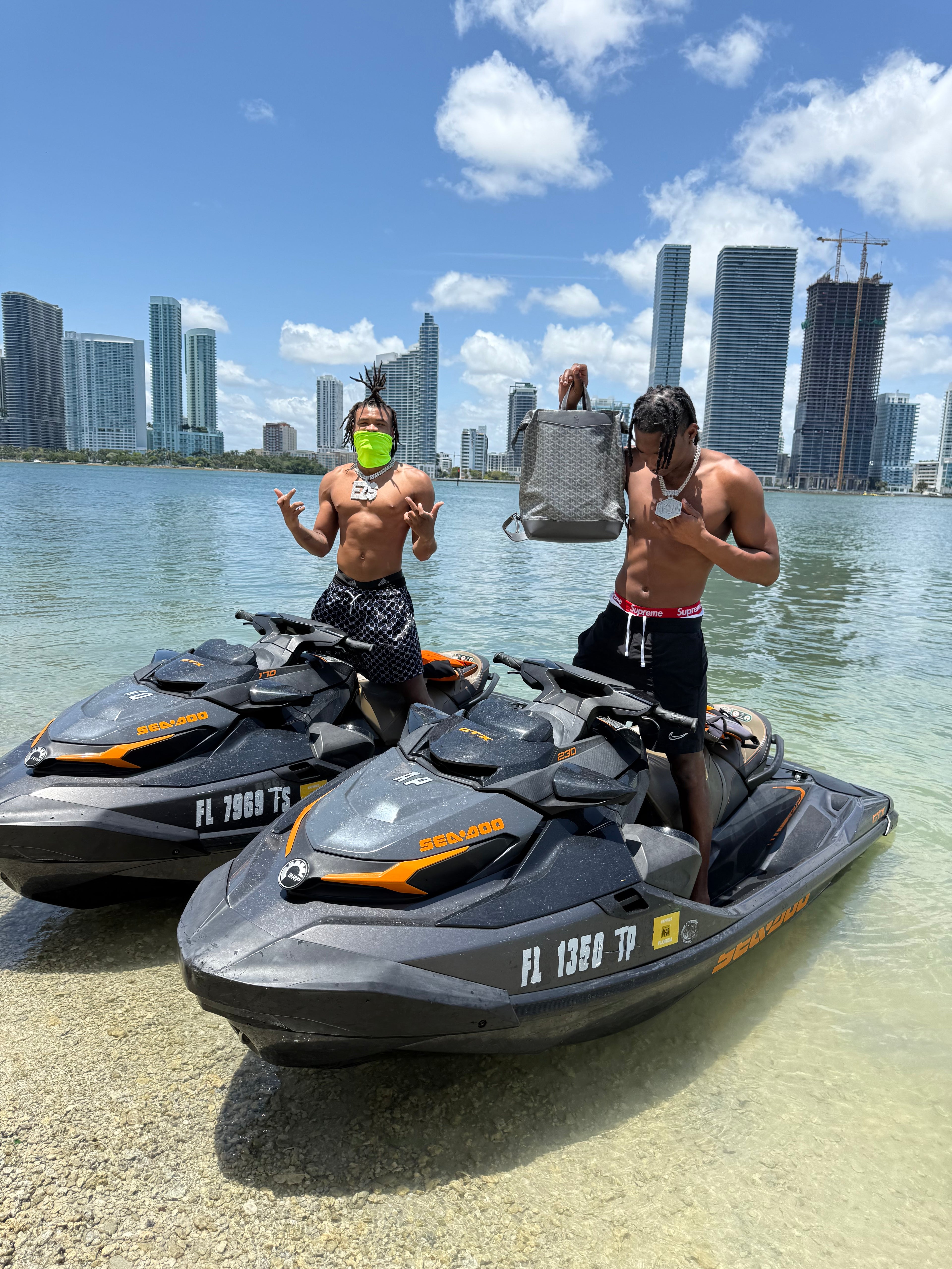 Jet ski rental - Single rider (1 hour)