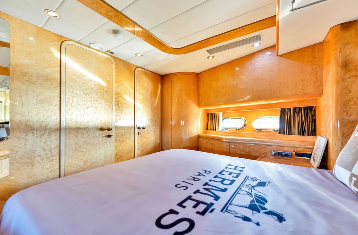 90ft - ROYALTY PACKAGE