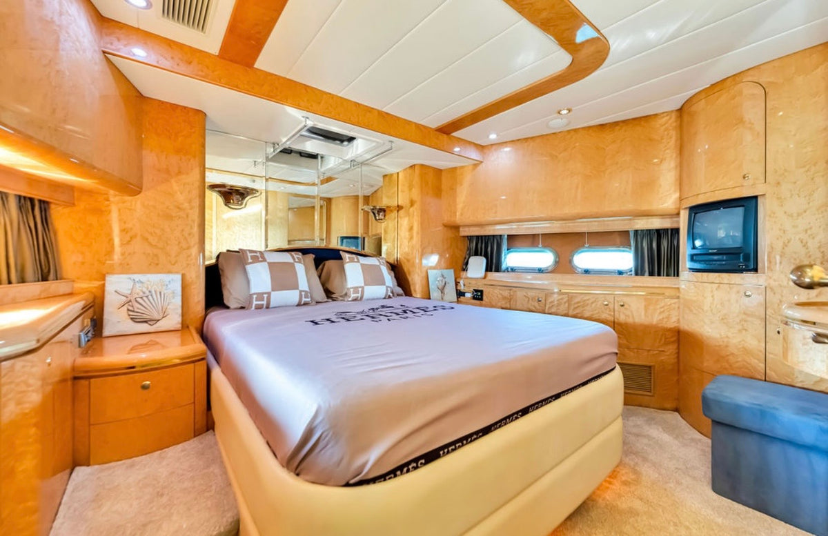 90ft - ROYALTY PACKAGE