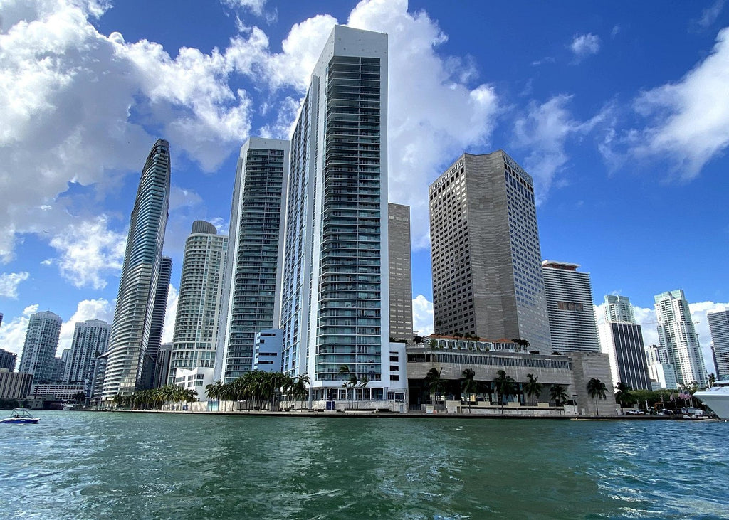 MIAMI PRIVATE BOAT CRUISE - Day, Sunset or Night