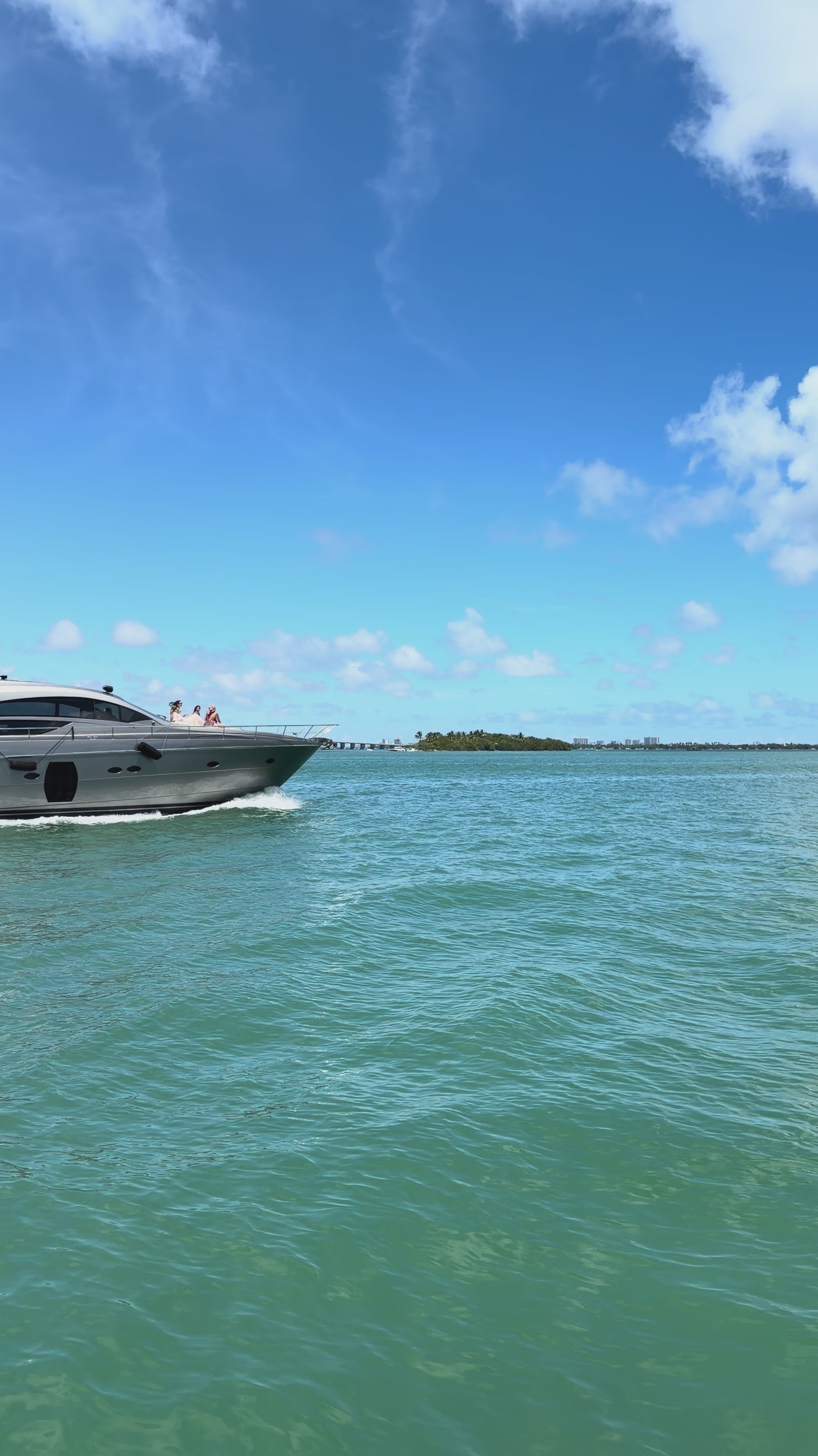 MIAMI PRIVATE BOAT CRUISE - Day, Sunset or Night