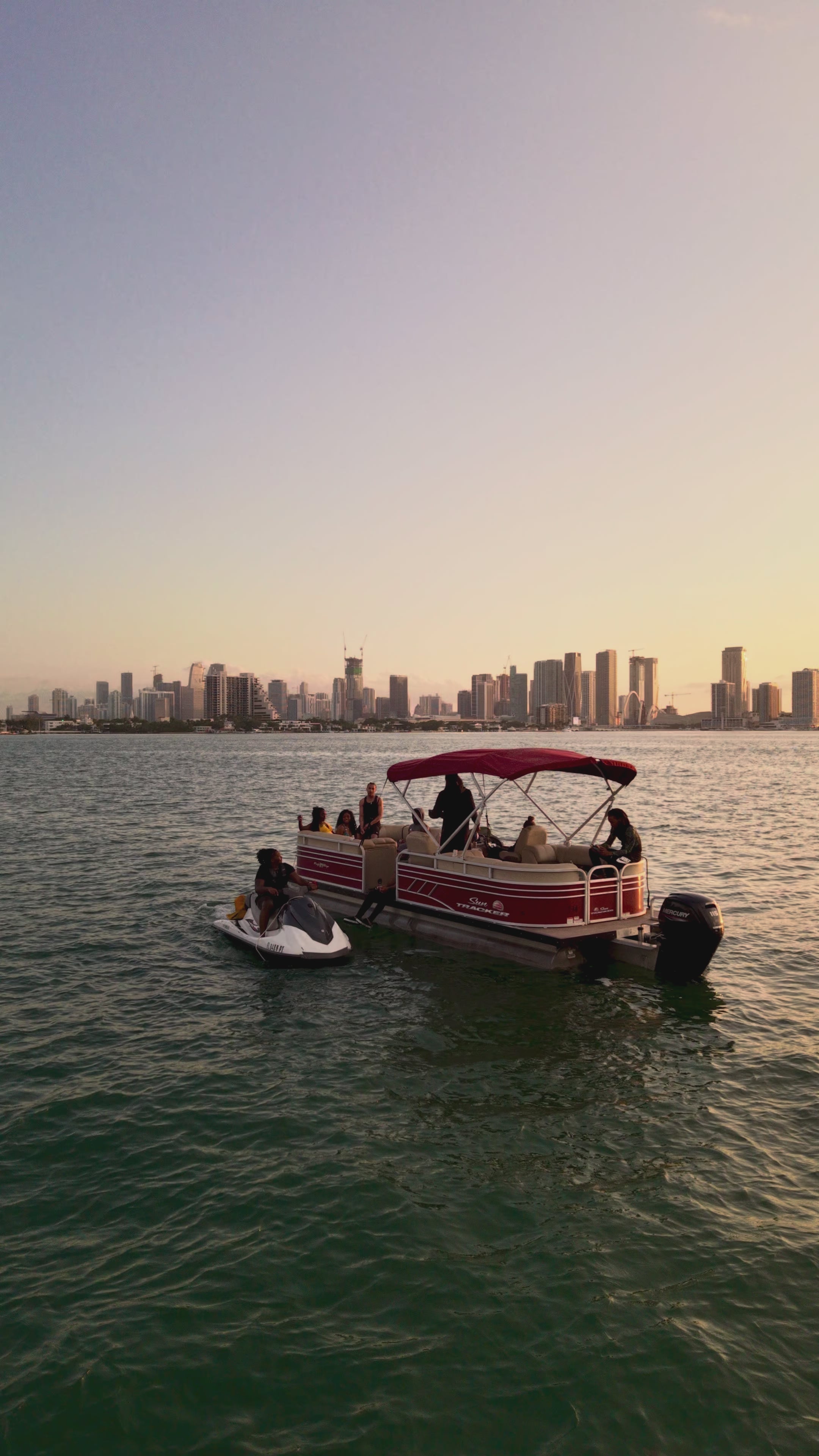 MIAMI PRIVATE BOAT CRUISE - Day, Sunset or Night