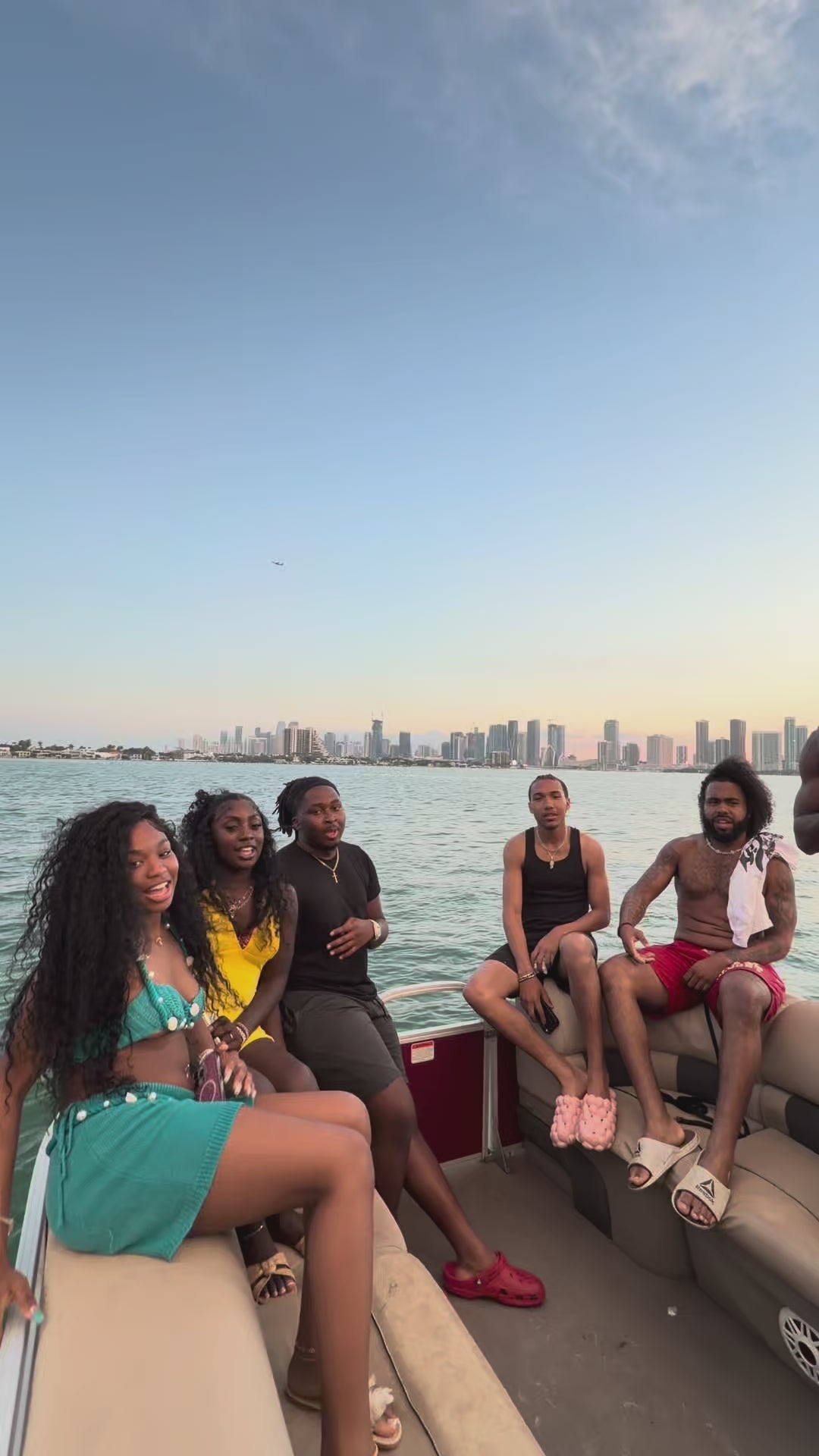 MIAMI PRIVATE BOAT CRUISE - Day, Sunset or Night